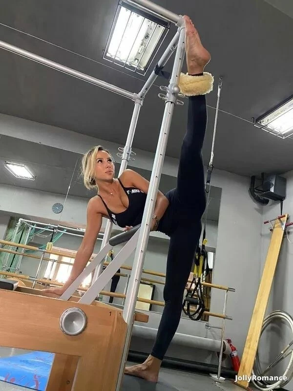 Aliona Profile image 1